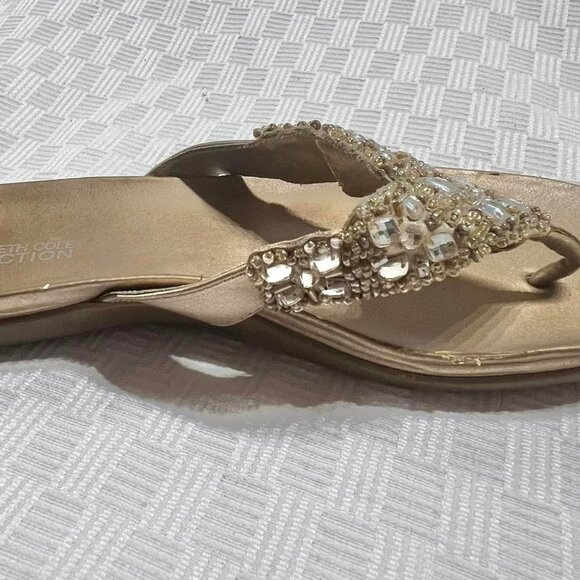 Size - 8 1/2 Medium Kenneth Cole Reaction Champagne Sandals - Picture 8 of 10